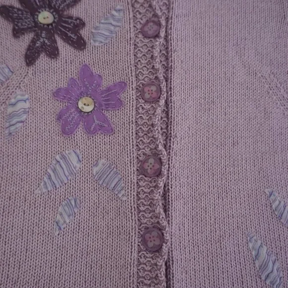 Vintage Lavender w Purple Floral Knit Button Up Cardigan Sweater M - Picture 7 of 11